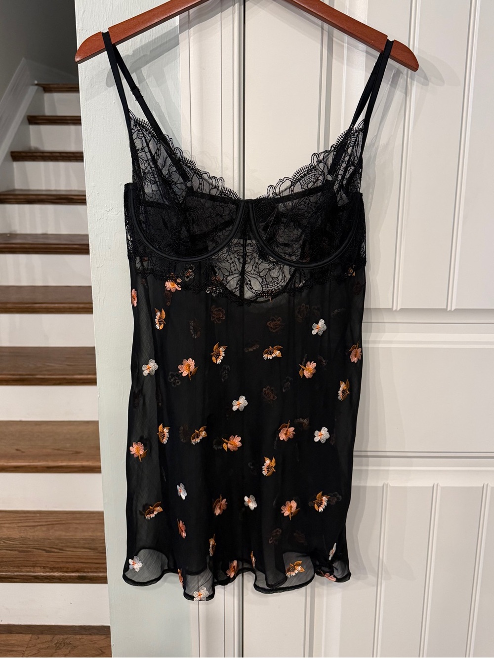 Victoria’s Secret Floral Embroidered Lace Babydoll Chemise XL Black Mesh